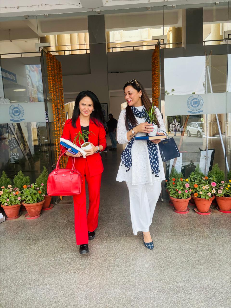 Suchitra Sharma , Director SHOUT IT and Sabina Tamang Deshmukh , Anchor News 18 as Guests of Honor
